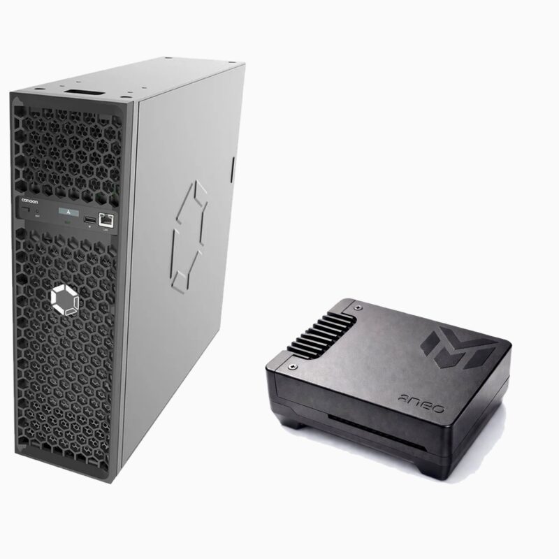 Canaan Avalon Q und MINEOMATBOX HOME, freigestellt auf Weiß